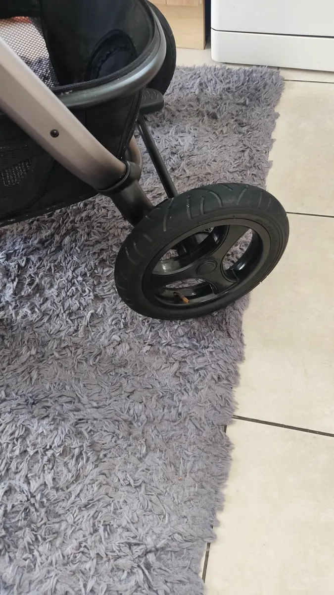 Child travel - Image 3