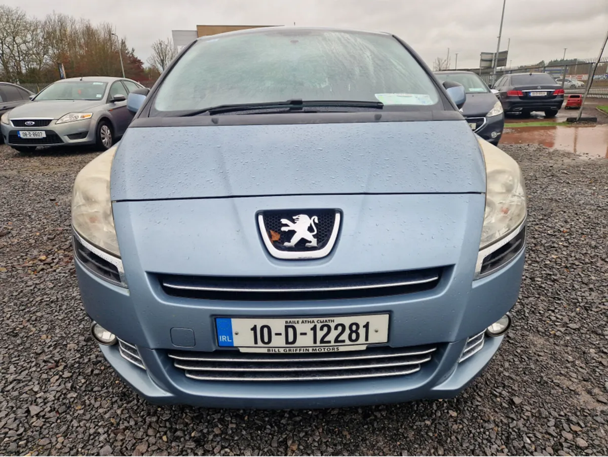 Peugeot 5008 SX 1.6 HDI 110 7 SEATS 5DR - Image 2