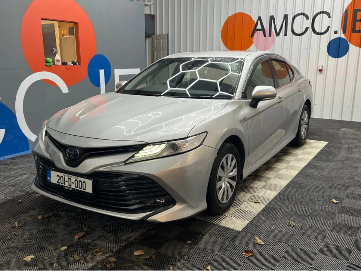Toyota Camry ONLY €22950 2020 Toyota Camry Hybrid - Image 2