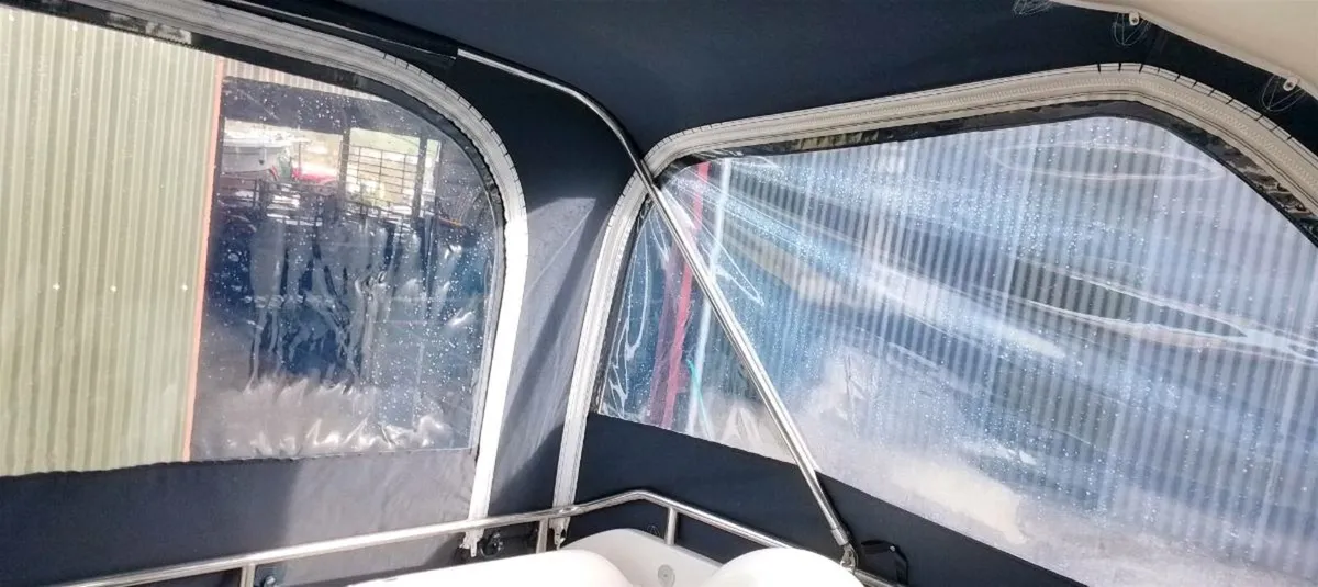 Nimbus 320 motor Boat - Image 3