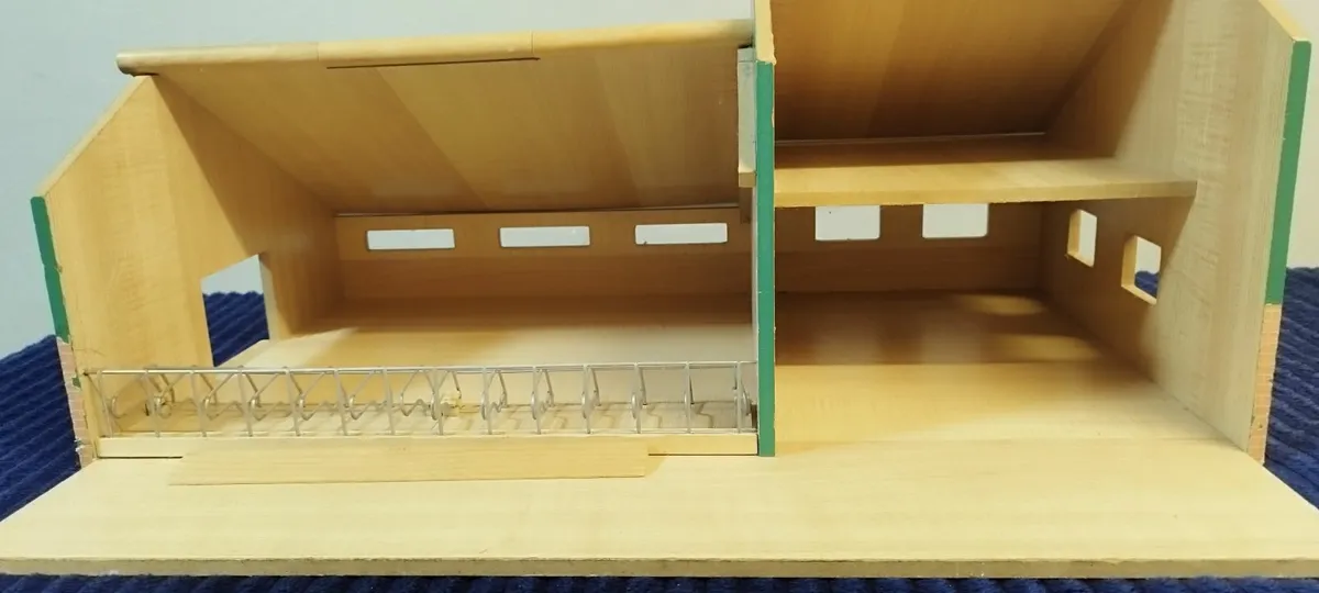 *Reduced Wooden farm & machinery shed -Dungarvan - Image 1