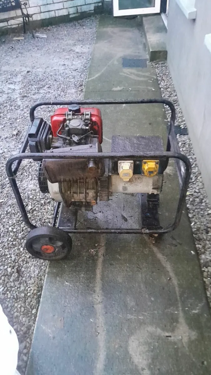 Diesel generator - Image 1