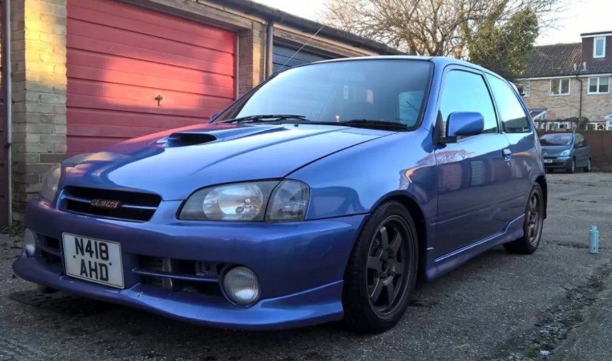Wanted Glanza v / starlet gt turbo - Image 2