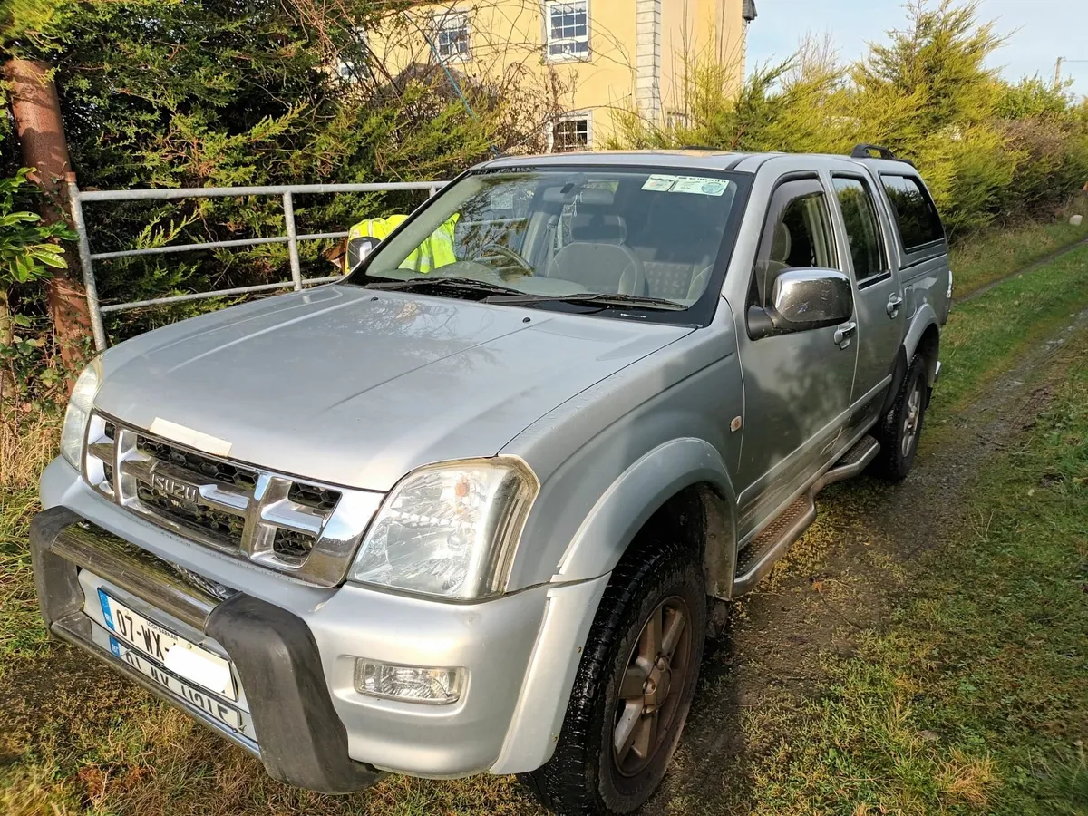 Isuzu Rodeo D-MAX 3.0   2007 - Image 1