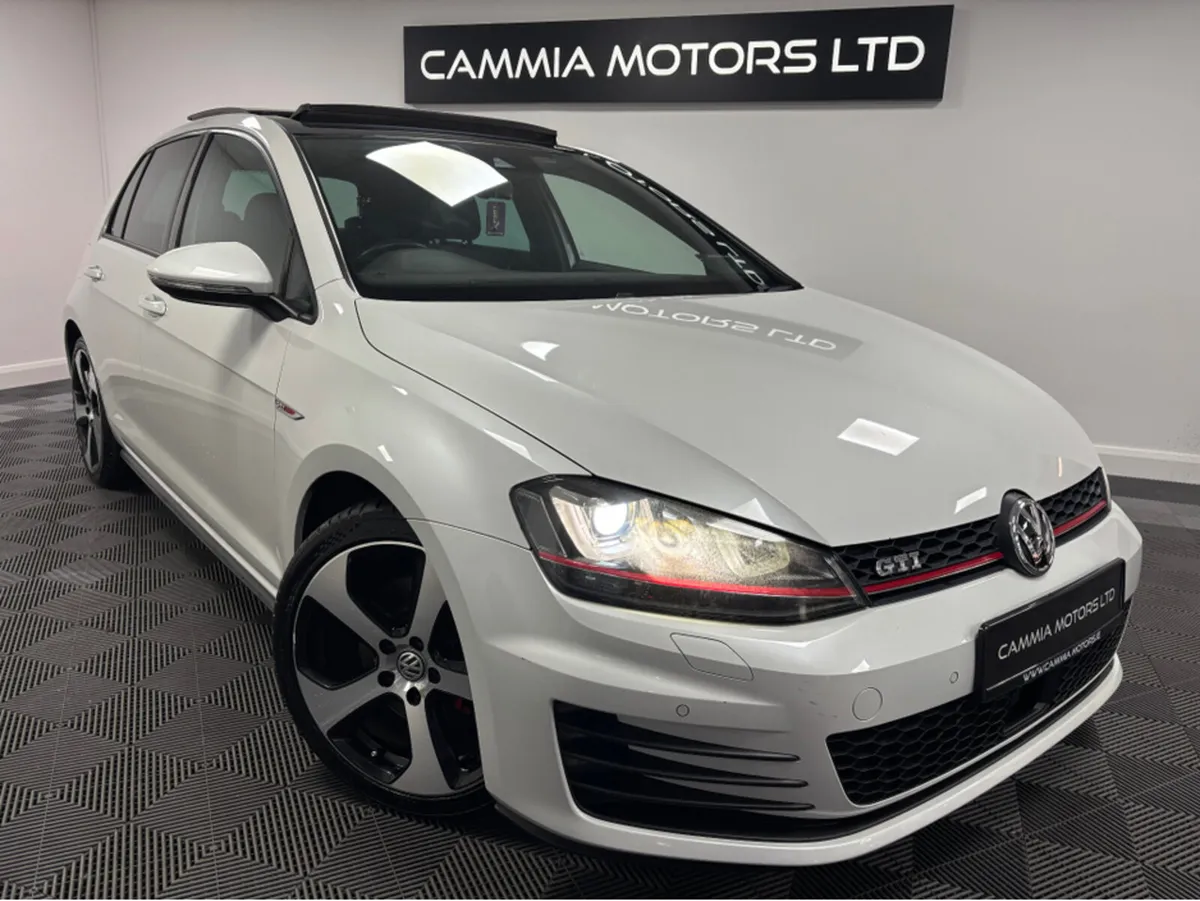 Volkswagen Golf *VOLKSWAGEN GOLF GTI* *DSG* *LOW M - Image 4