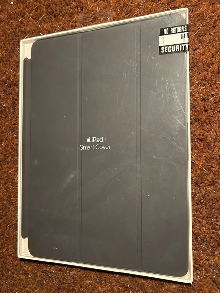 Apple Smart Cover for iPad 9.7-inch - Image 1