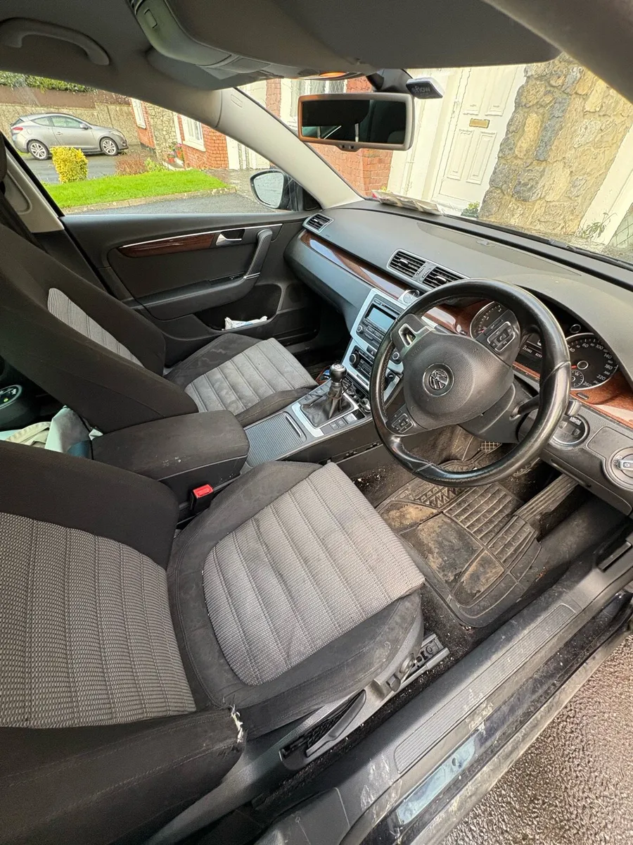 2012 2.0 Passat Sportline - Image 4