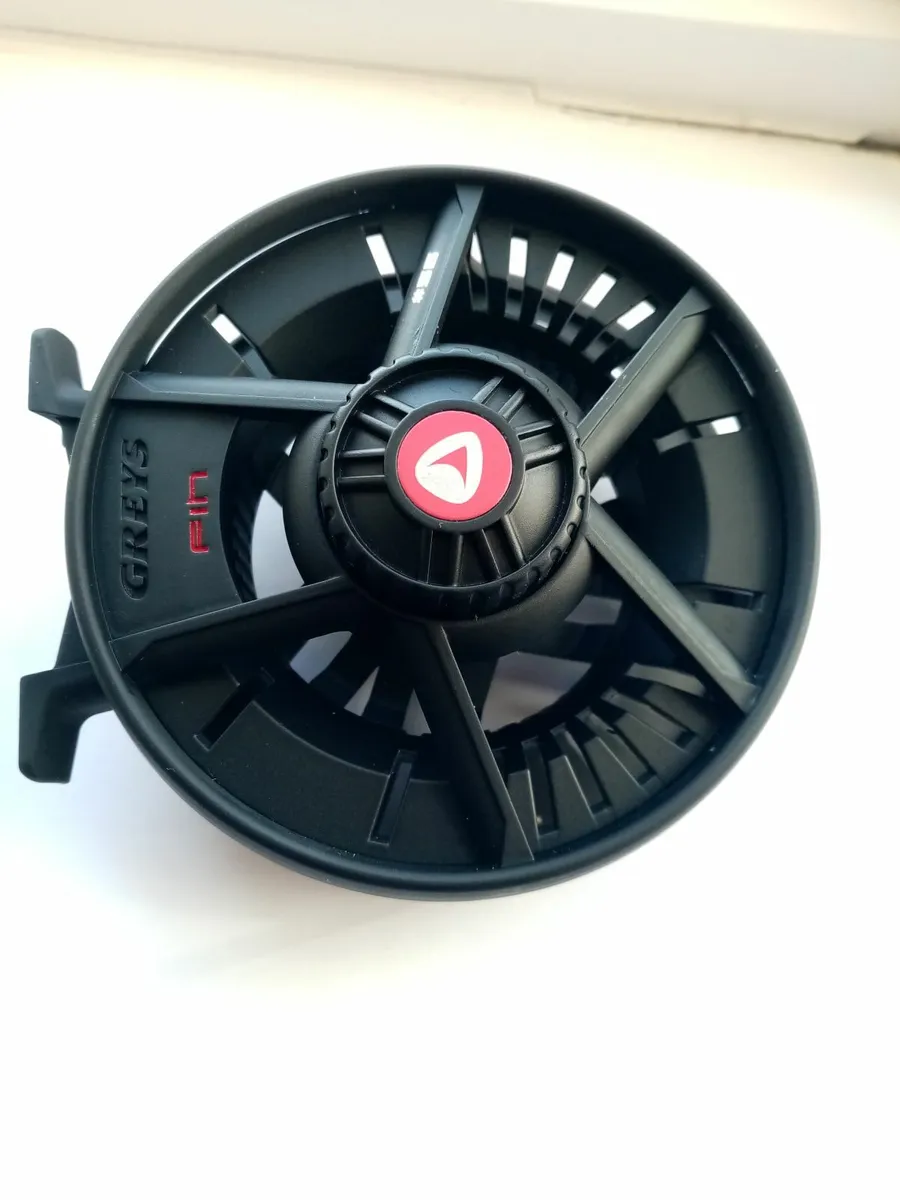 Grays fin fly fishing reel 5/6 waight - Image 1