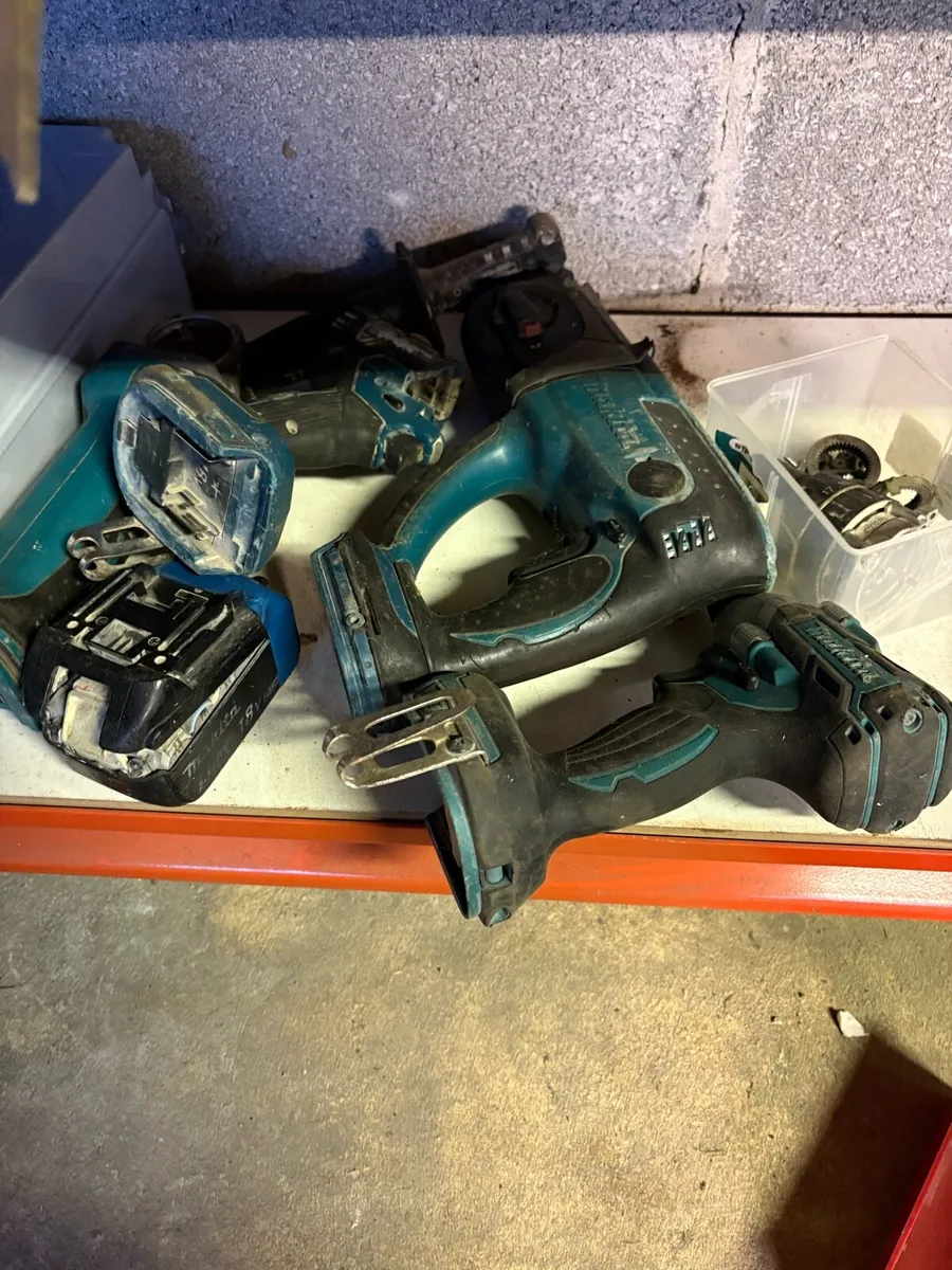 Makita tools