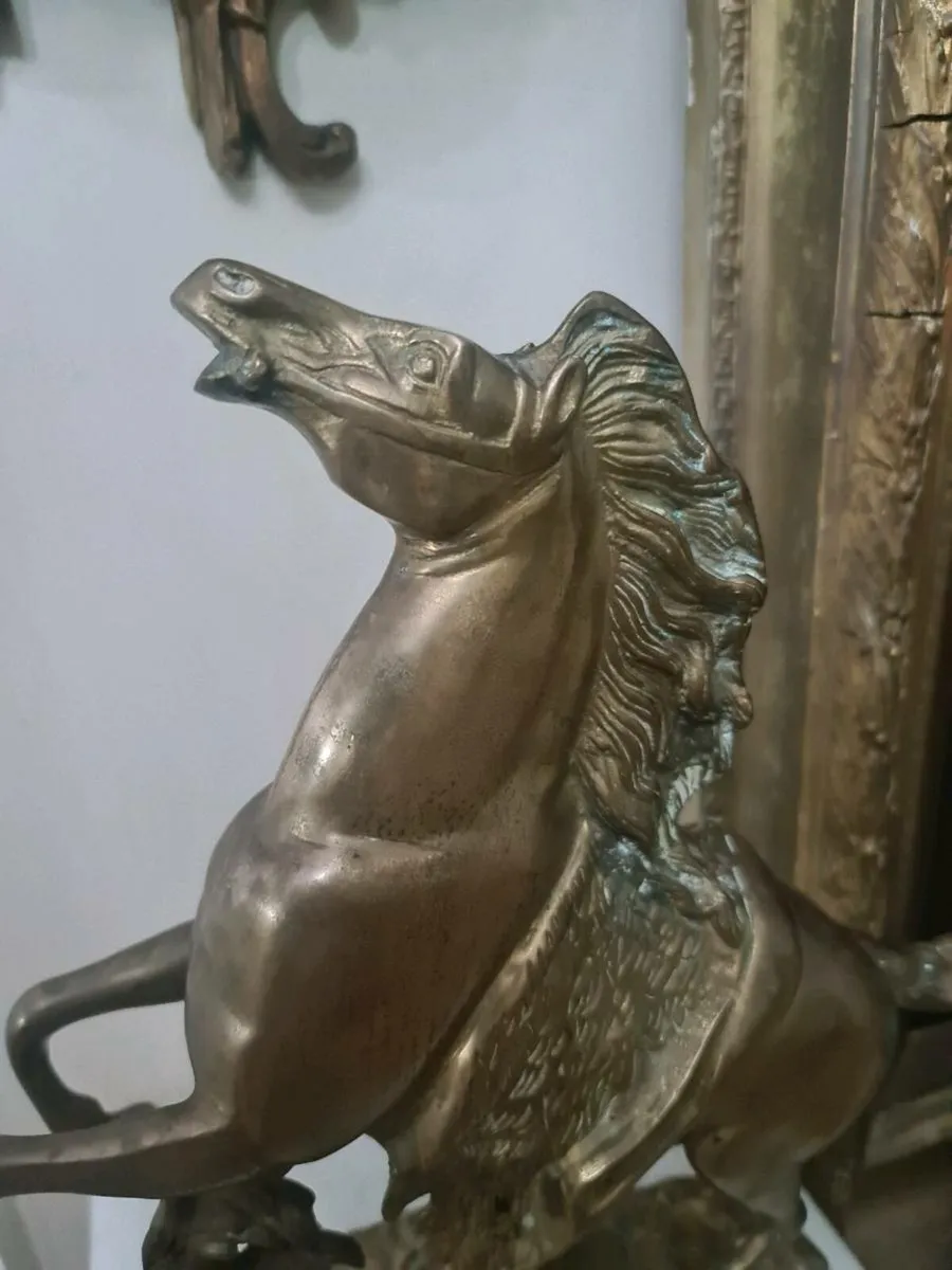 Solid brass Vintage horse POSTAGE AVAILABLE - Image 2