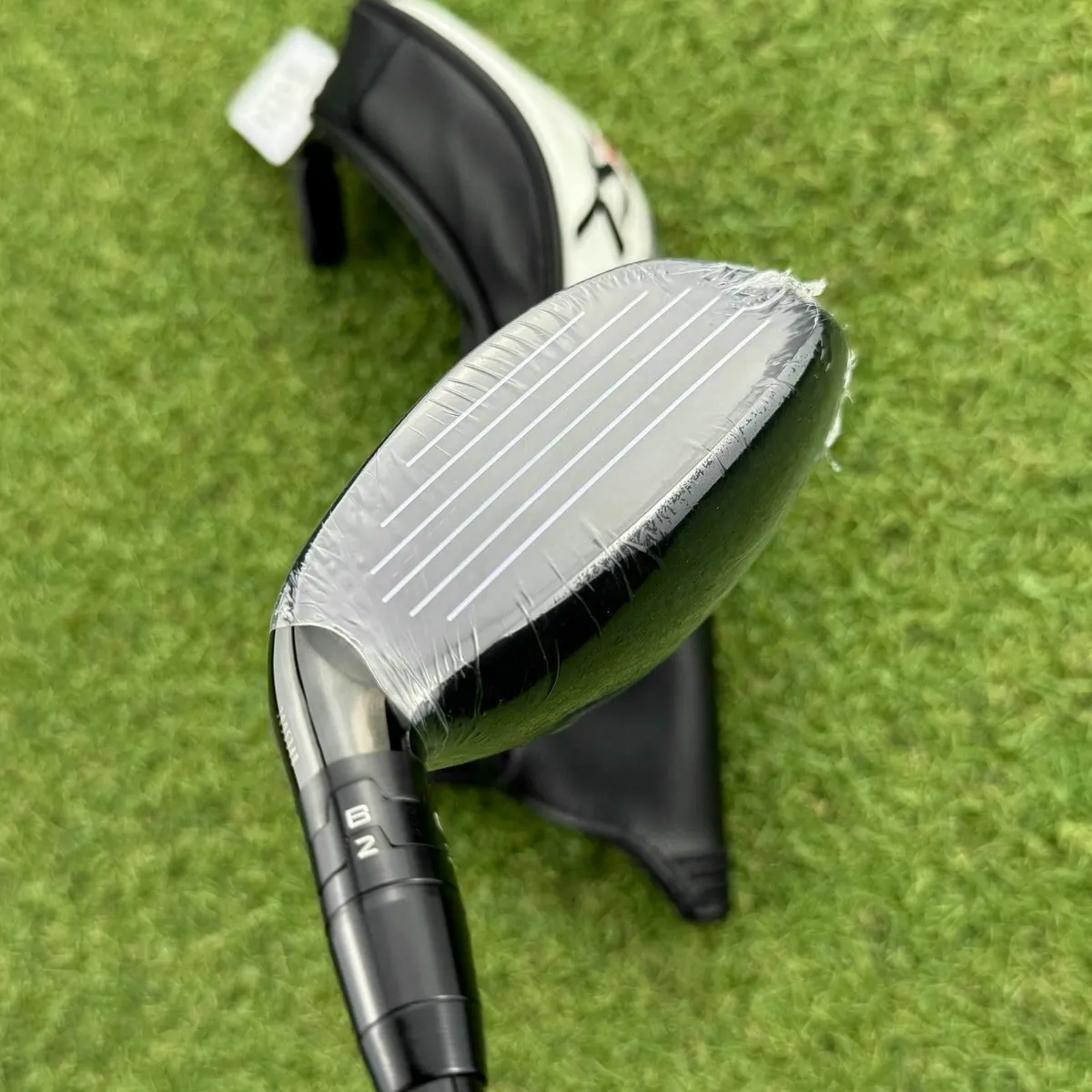 New Titleist TSR2 Hybrid / #4 21° / Stiff - Image 3