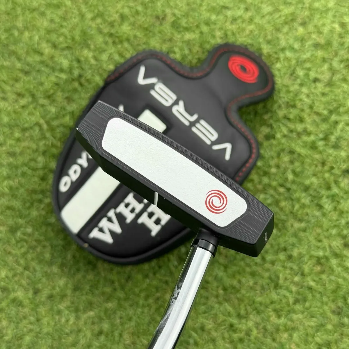 Odyssey White Hot Versa Seven Putter / 33″ - Image 3
