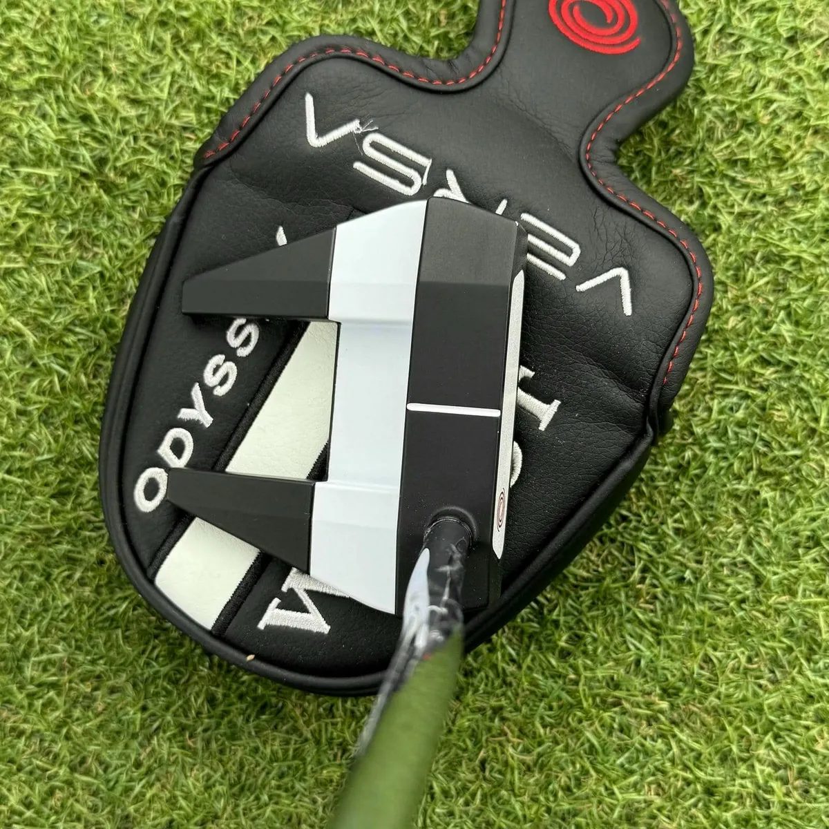 Odyssey White Hot Versa Seven Putter / 33″ - Image 4