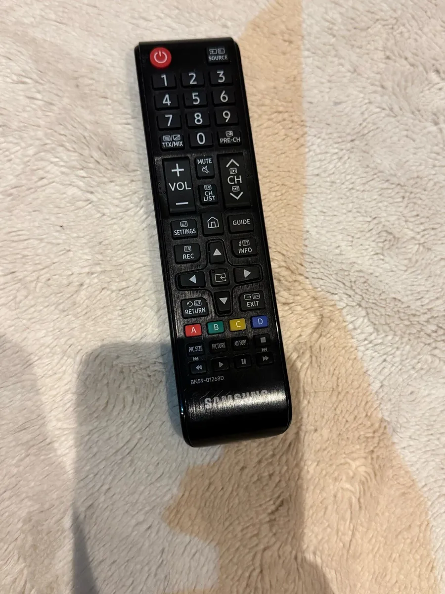 Samsung 55 inch smart tv - Image 3