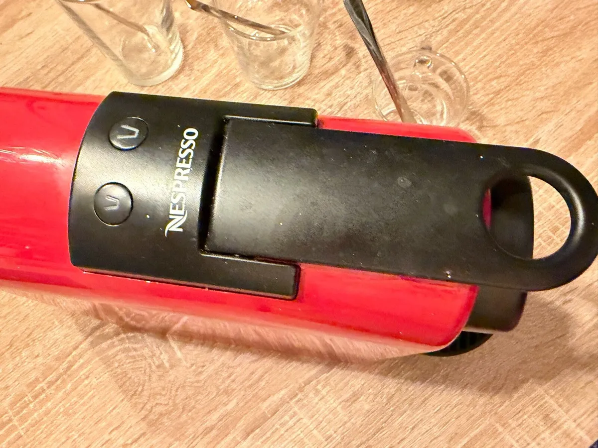 Nespresso Magimix Coffee Machine - Image 3