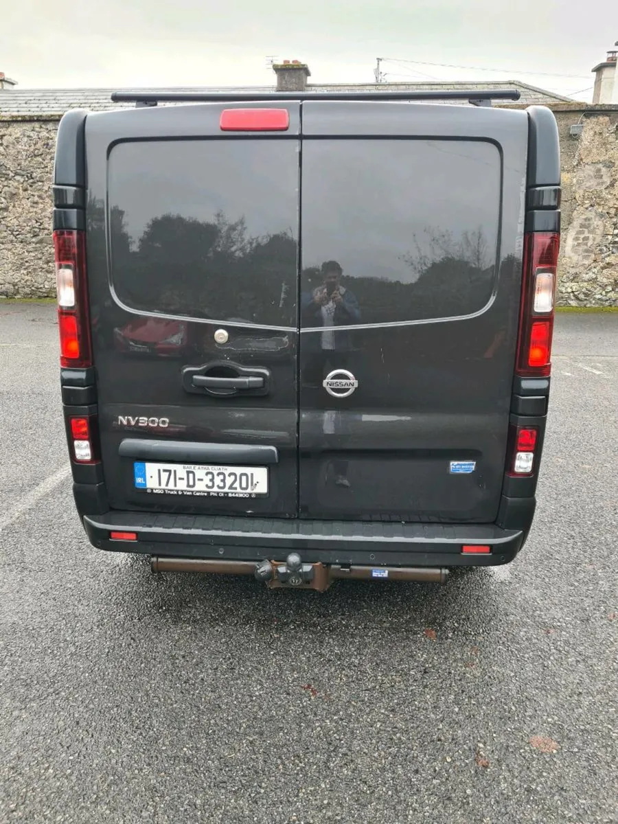 NV 300 LWB - Image 2