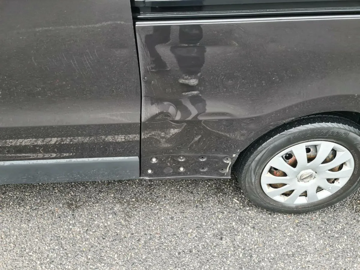 NV 300 LWB - Image 4