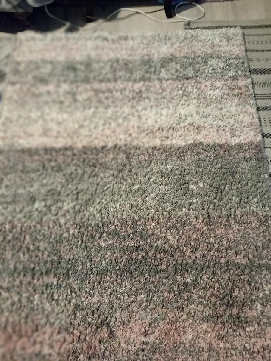 Pink/Grey Floor Rug - Image 2