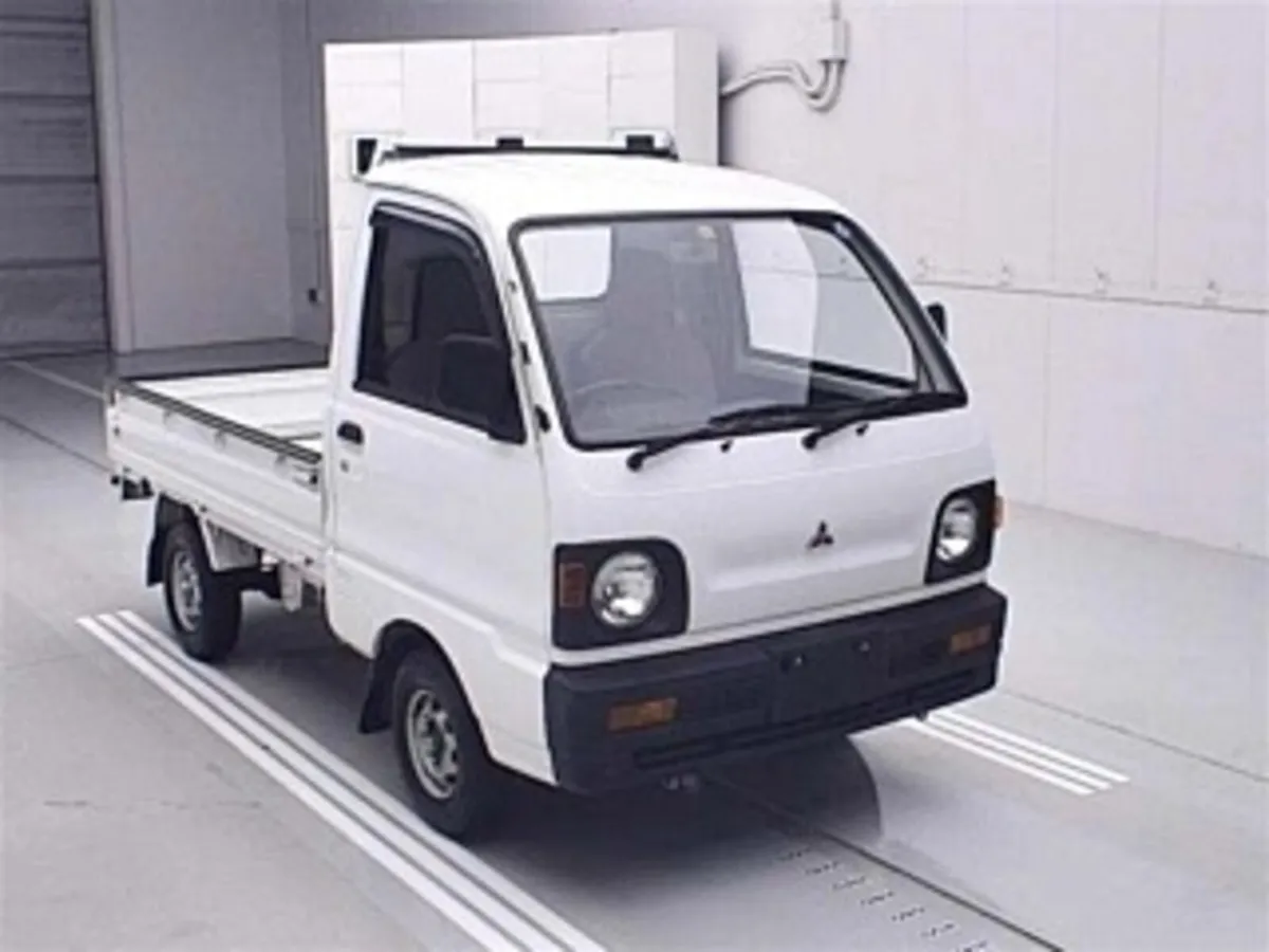 1992 Mitsubishi Minicab- vintage mini truck! - Image 1