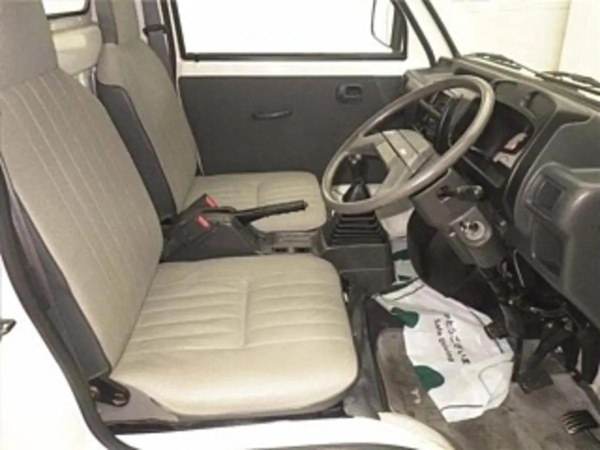 1992 Mitsubishi Minicab- vintage mini truck! - Image 4