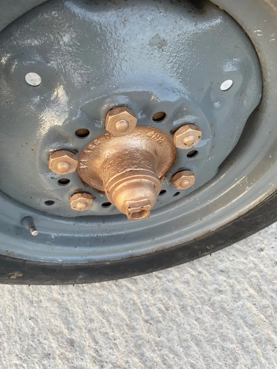 Massey Ferguson Gold Belly 35 - Image 1