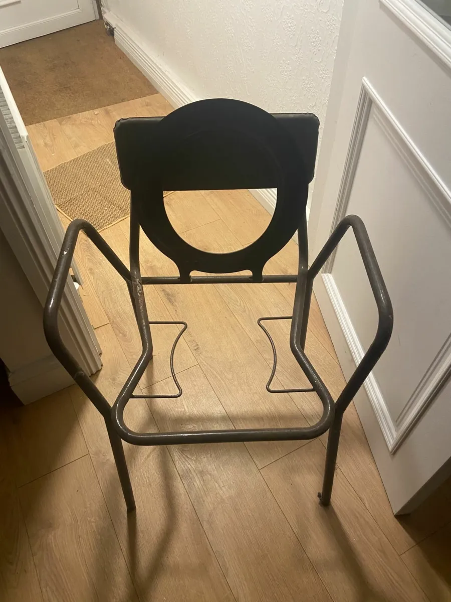 Commode - free - Image 2