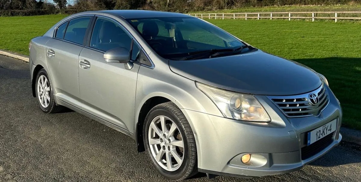 Toyota Avensis 2012 D4D - Image 1