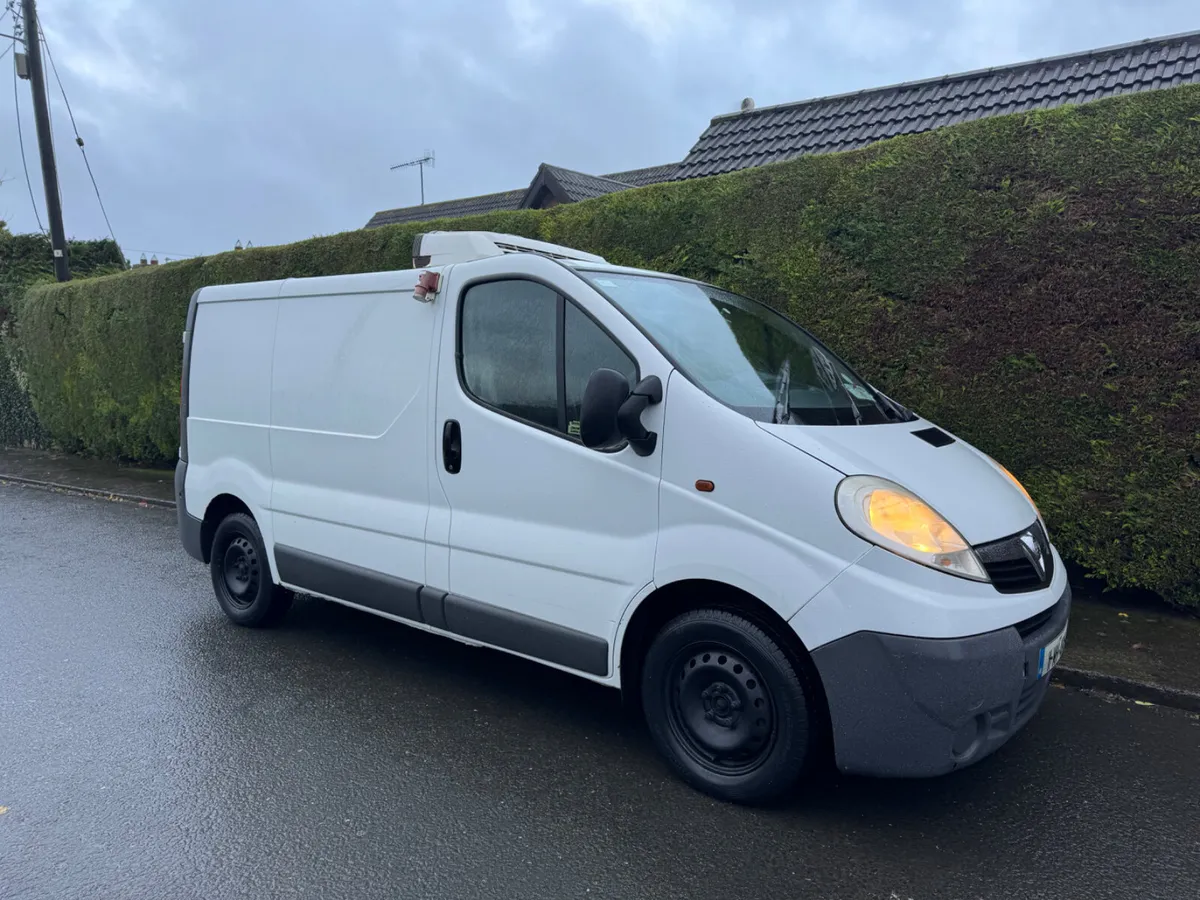 Vauxhall Vivaro fridge van - Image 1