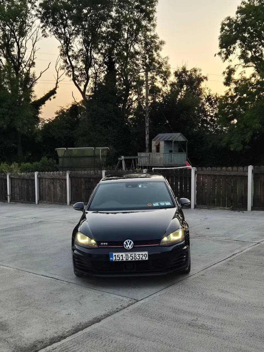 Volkswagen Golf - Image 2