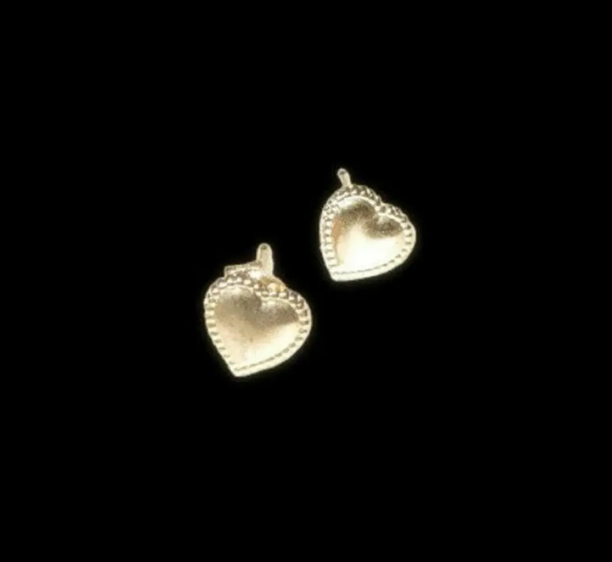 Vintage 9ct Gold Heart earrings - Image 2