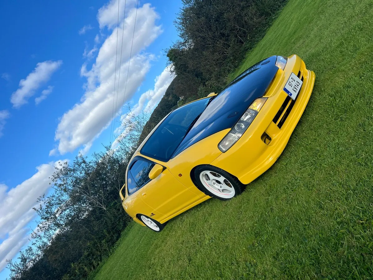 Honda Integra DC2 Type R - Image 1