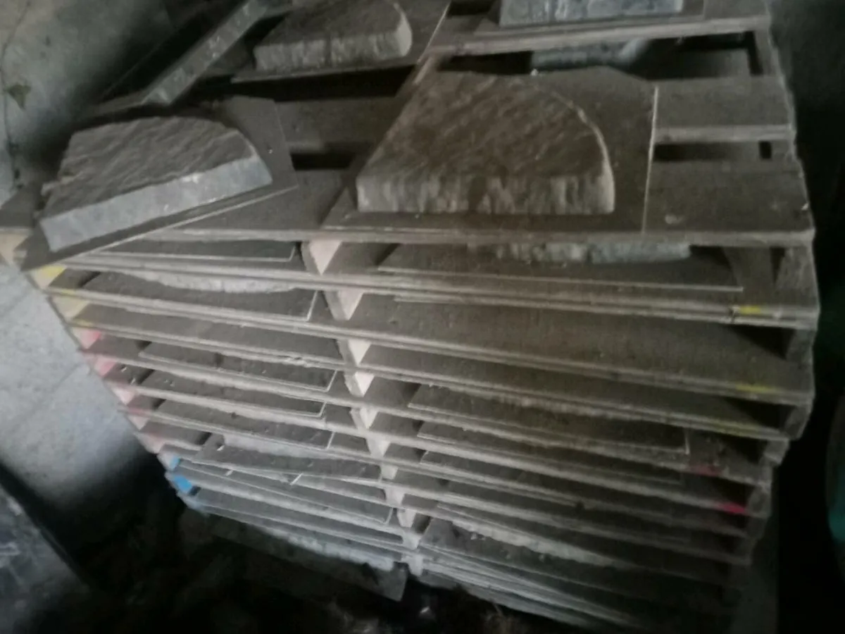 Moulds for 8 ft  cycle patio - Image 2