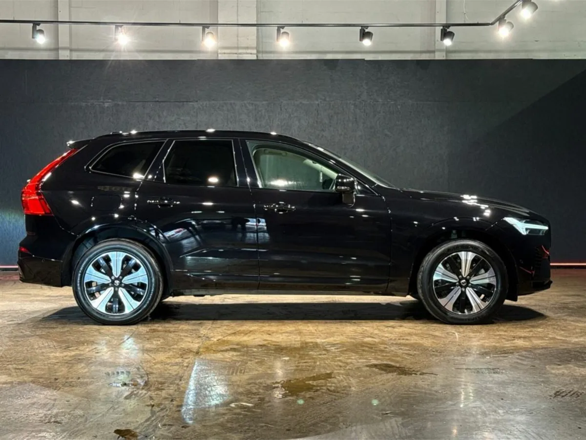 Volvo XC60 2.0 HYBRID - AUTOMATIC - SUNROOF - ALLO - Image 3