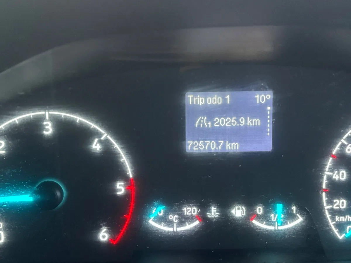 Ford Transit 2021 - Image 4