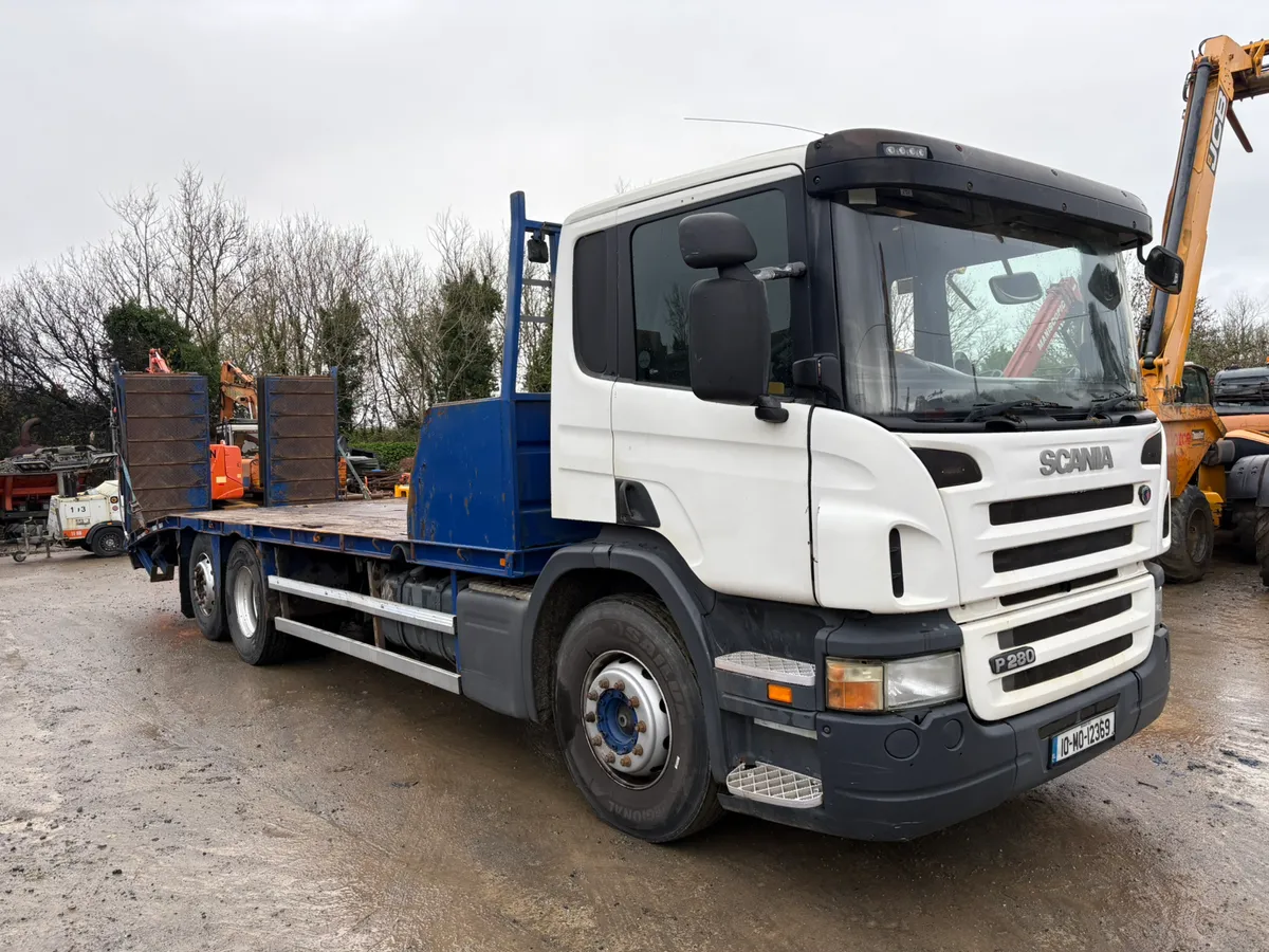 2010 Scania beavertail rear lift - Image 1
