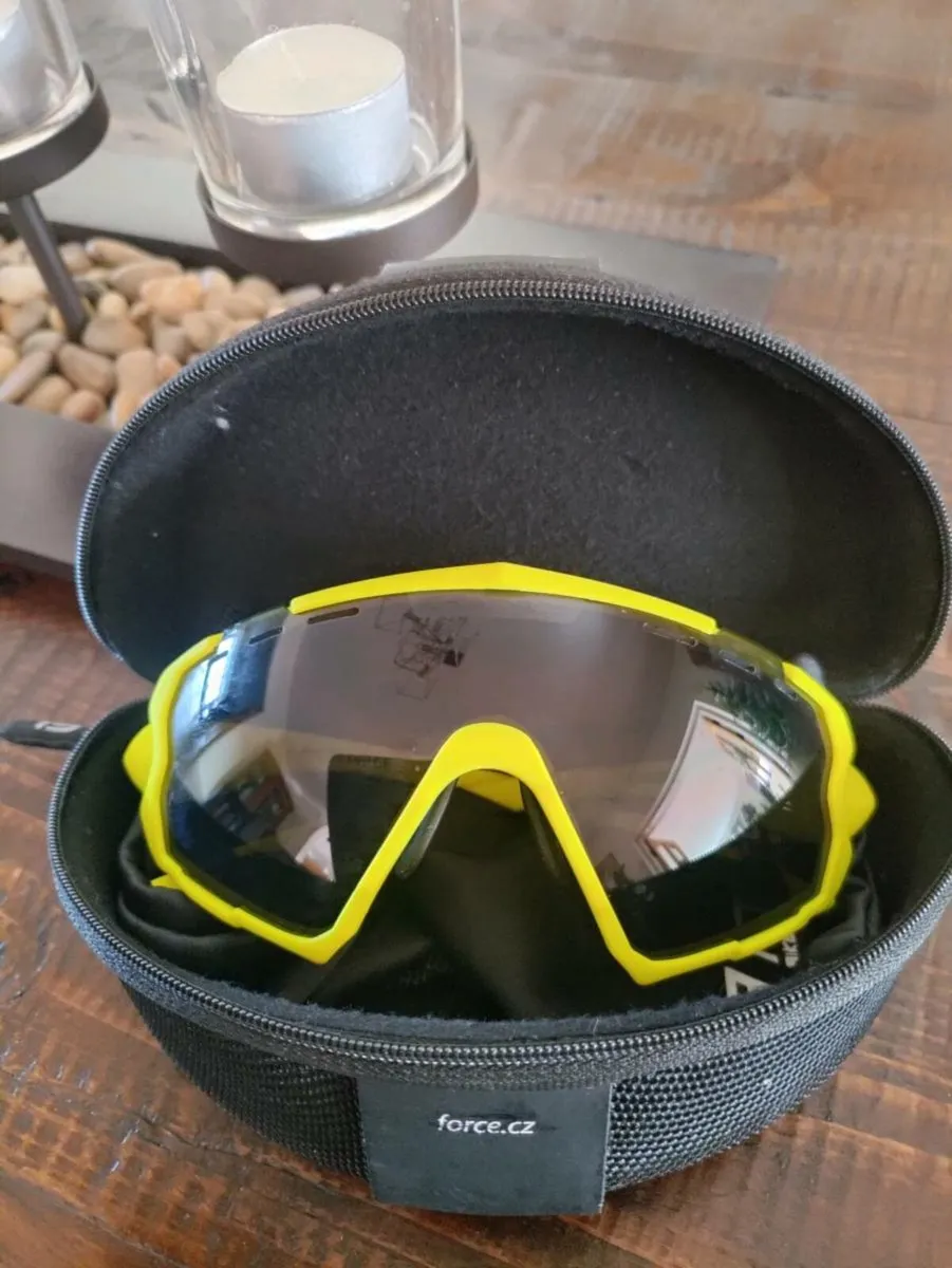 Force Ombro cycling sunglasses - Image 1