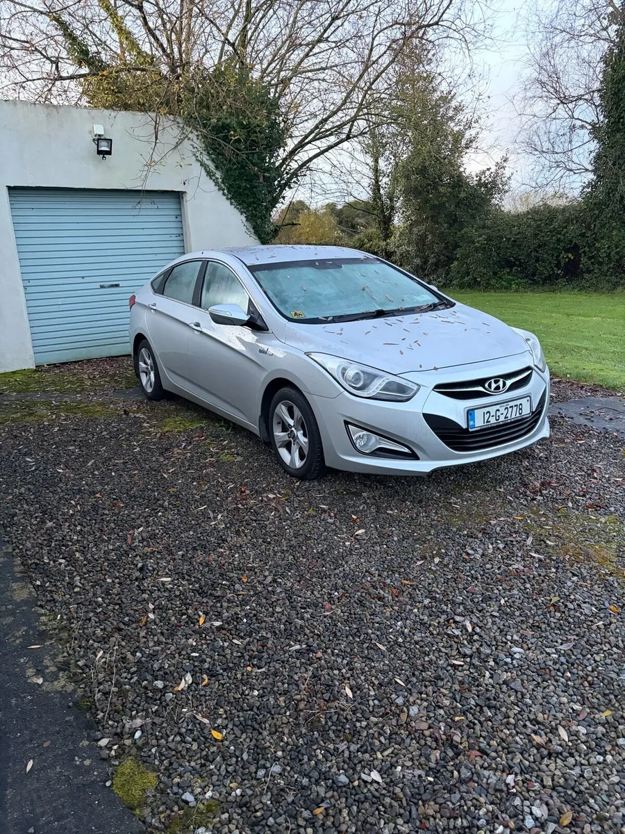 Hyundaii i40 - Image 1