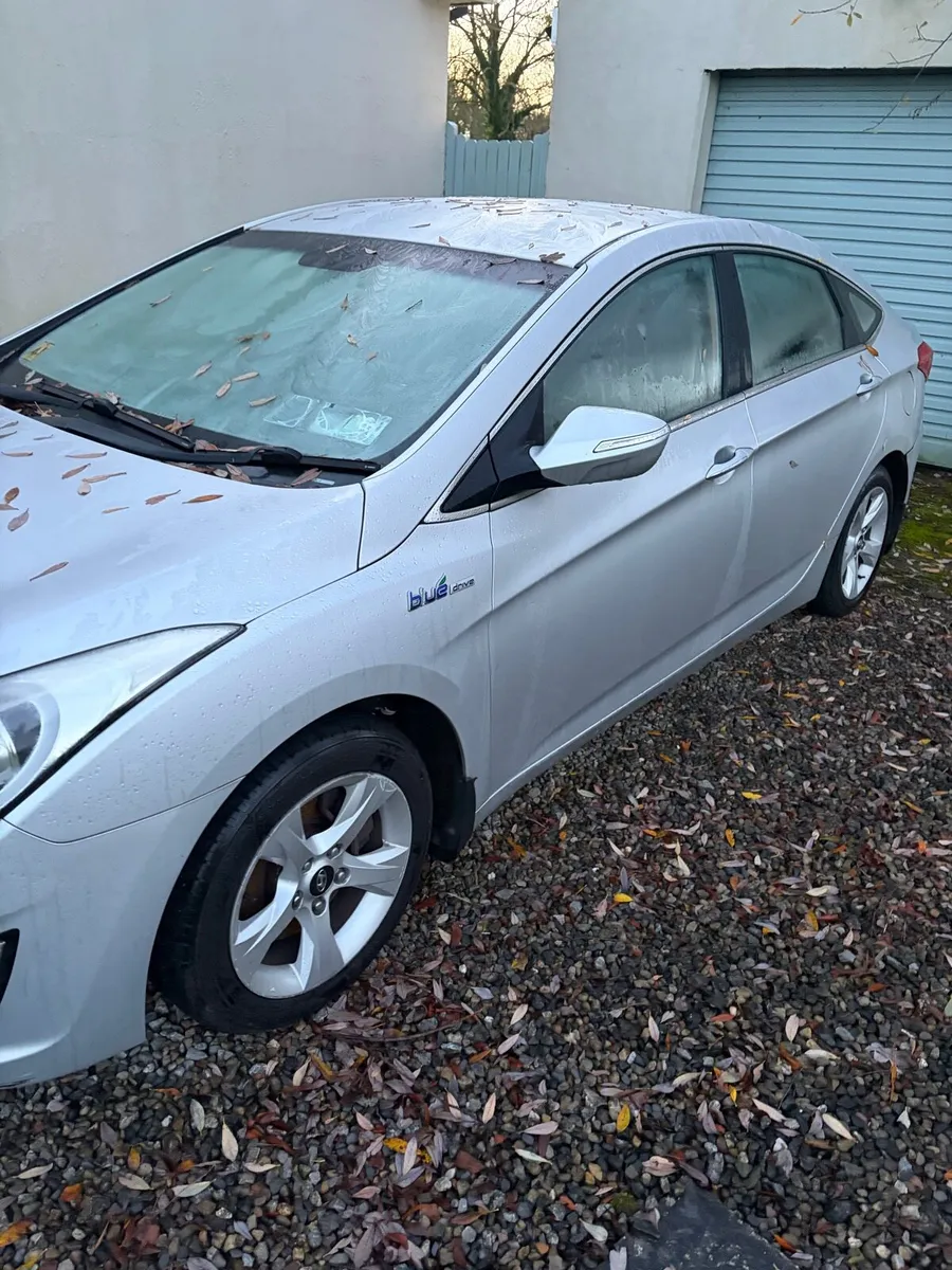 Hyundaii i40 - Image 2