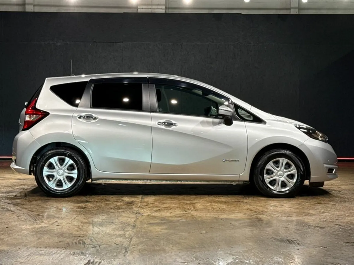 Nissan Note 1.2 HYBRID - E-POWER HYBRID - REVERSE - Image 3
