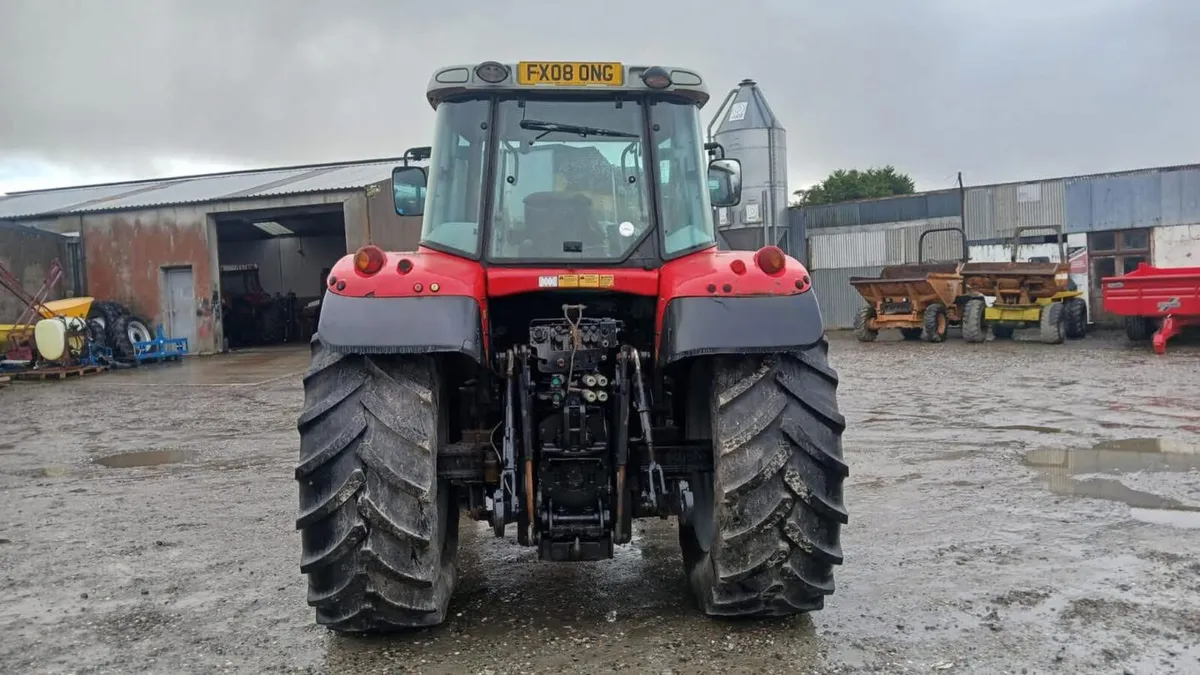 2008 MF 6465 - Image 4