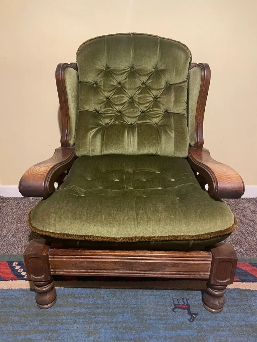 Wooden frame couch - Image 2