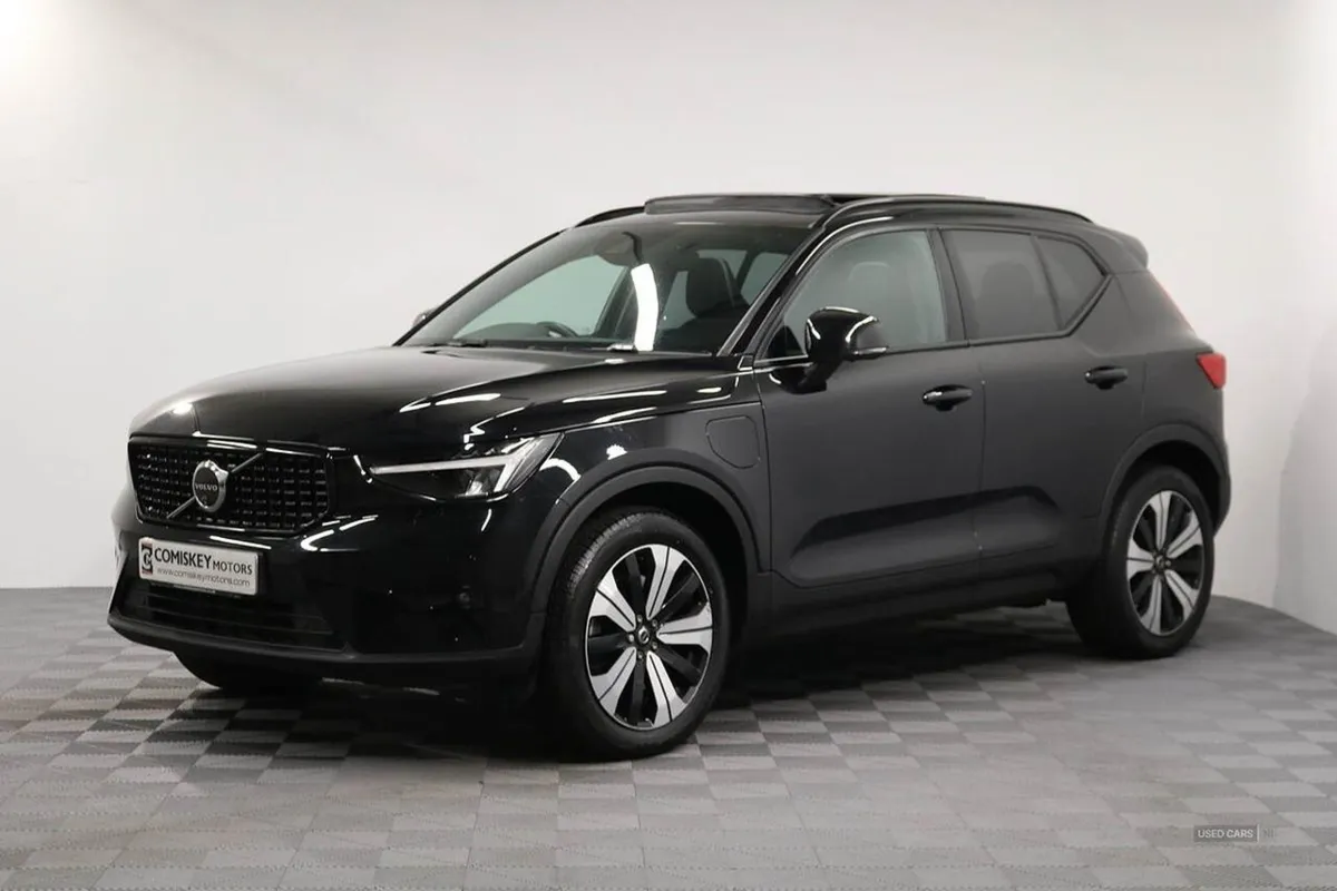 Volvo XC40 h T5 Ultimate Dark - Image 3