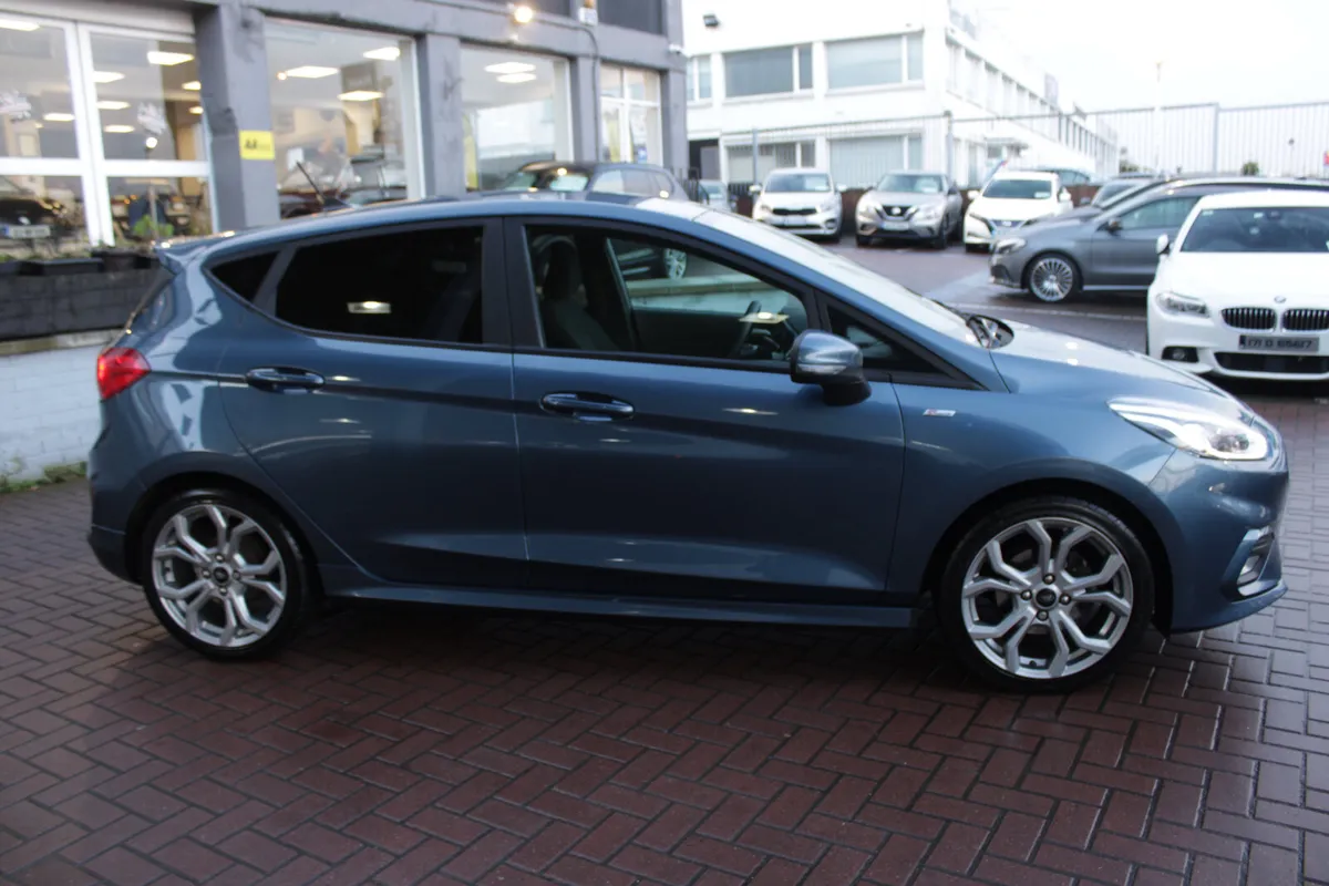 1.0T ST-LINE EDITION 95BHP 5DR HATCHBACK // FULL S - Image 3