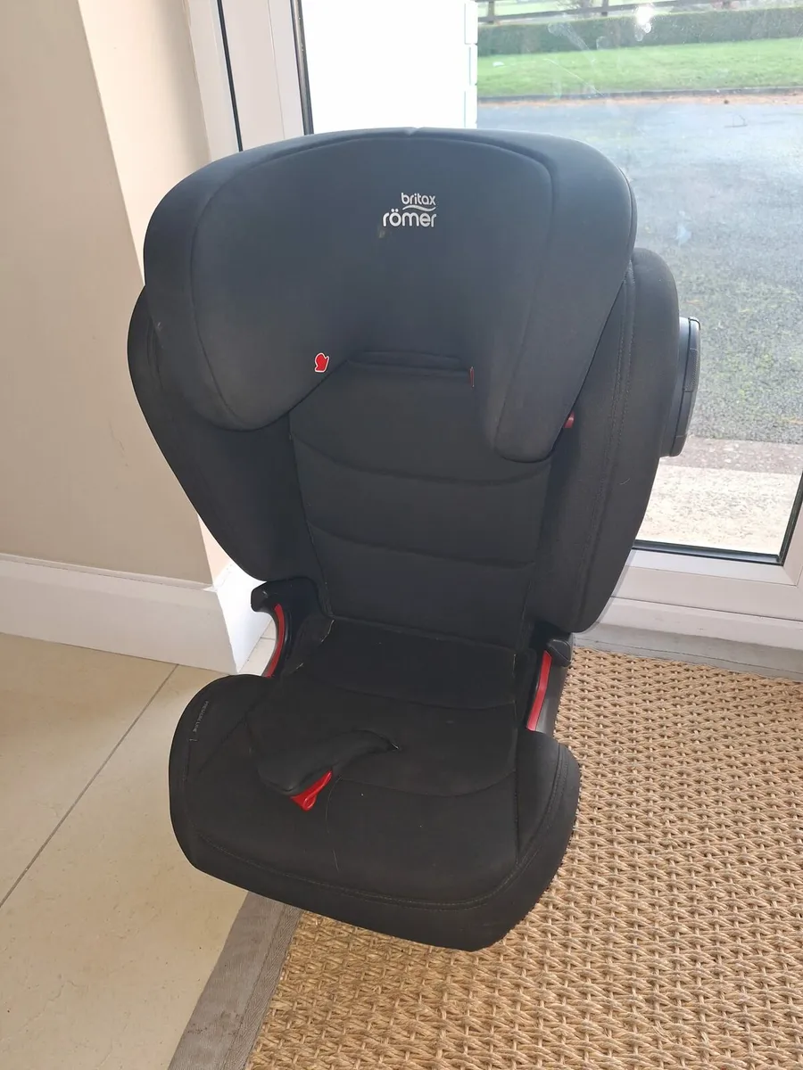 Brittax romer car seat booster for sale - Image 1