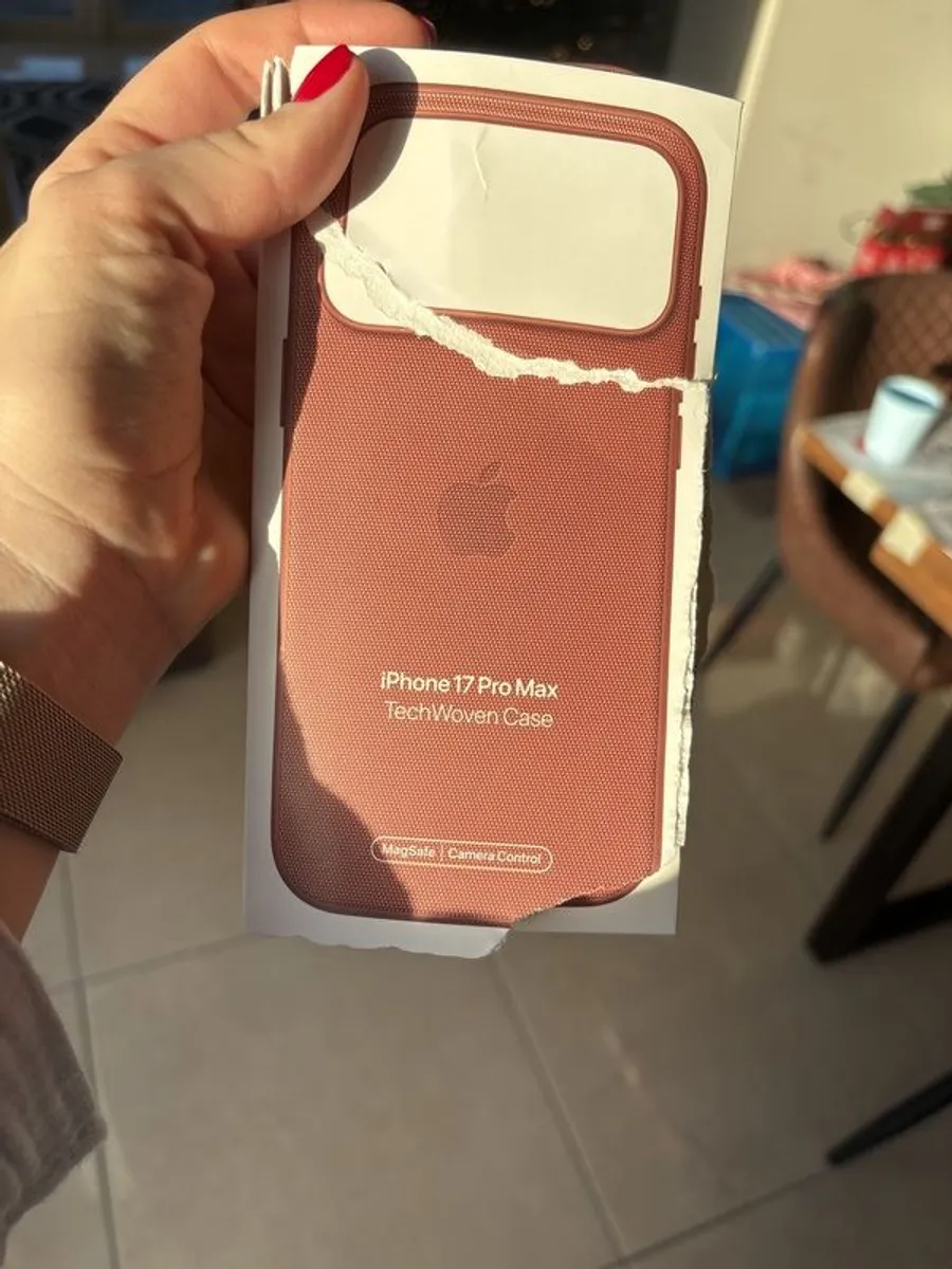 iPhone 17 Pro Max techwoven case - Image 2