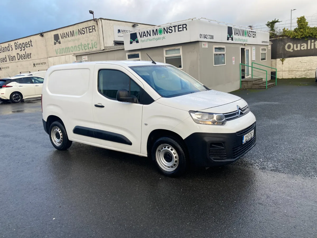 Citroen Berlingo 2022 - Image 1