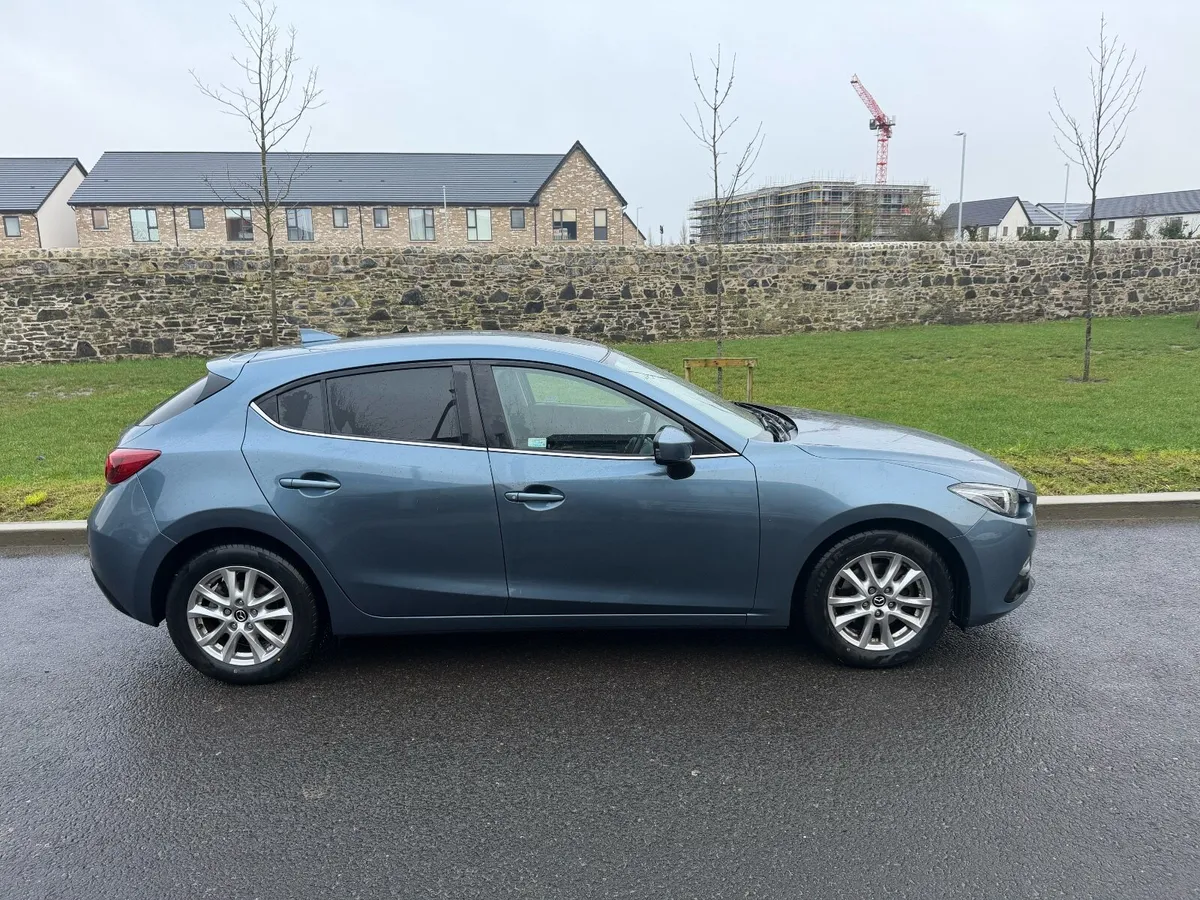 Mazda3 - 2016 - 2.0 Petrol - Image 3