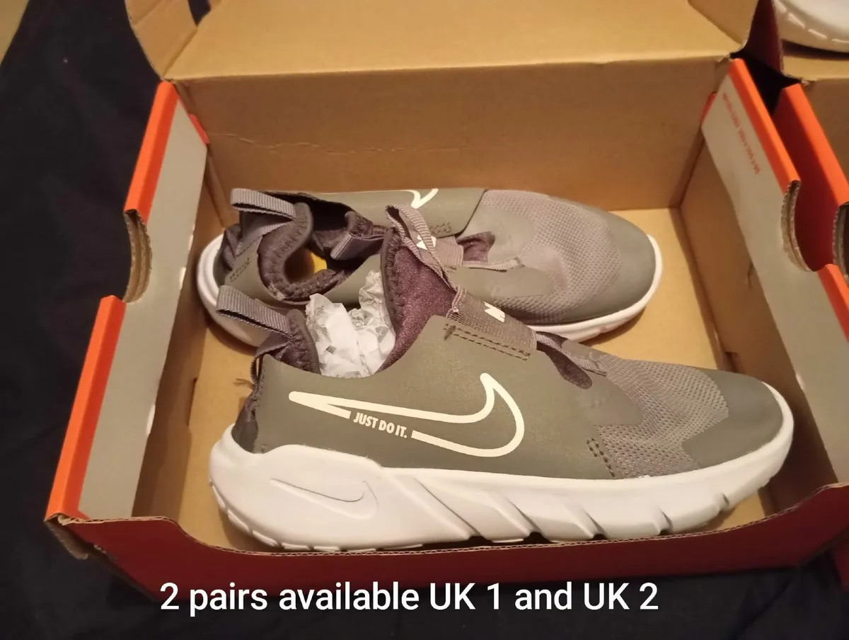 Kids runners 11 pairs for €80 - Image 4