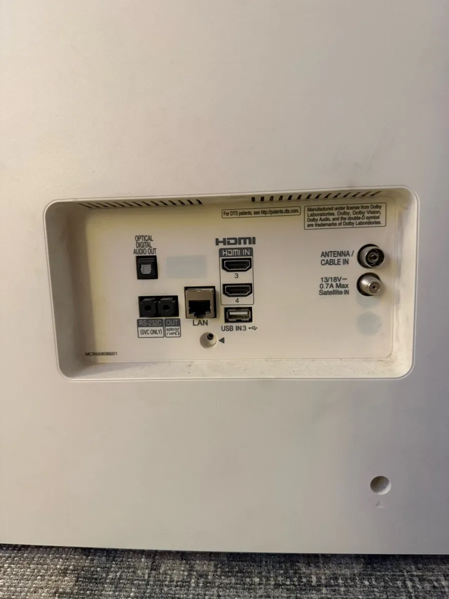 LG OLED 65” TV (slight fault) - Image 4