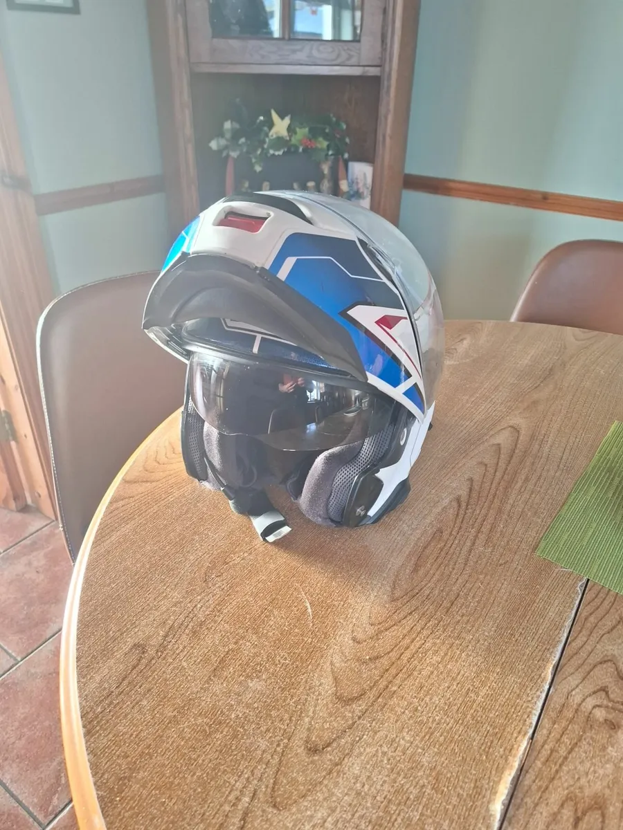 Motorcycle Helmet - Image 1